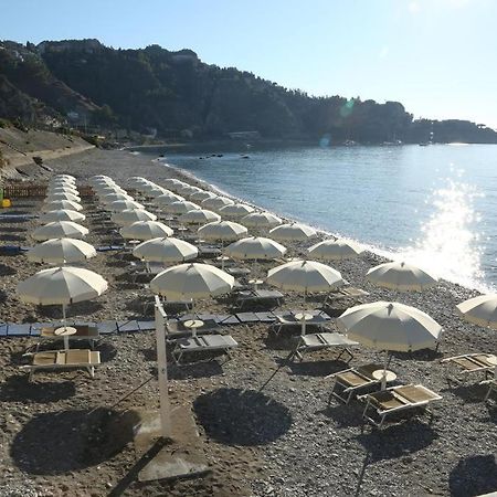 Il Cantone Del Faro Giardini-Naxos Kültér fotó