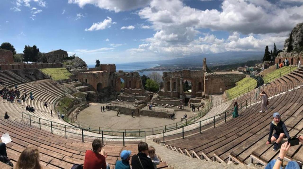 Il Cantone Del Faro Giardini-Naxos Kültér fotó